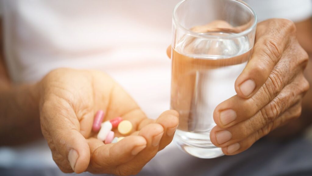Someone-who-want-to-take-medicine